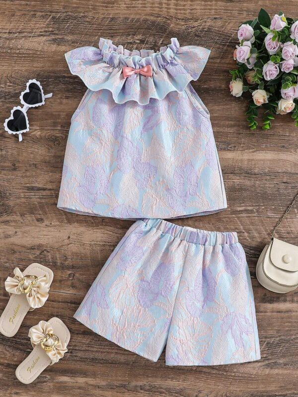Top entallado y shorts